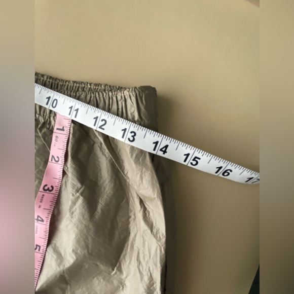 Frogg Toggs pants - Picture 7 of 8